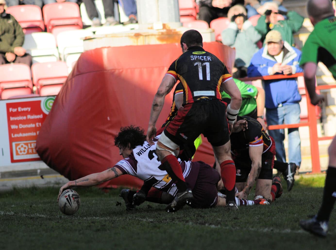 2011 - Batley v Dewsbury - Batley v Dewsbury (4)